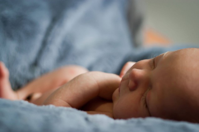 Your precious newborn baby, health & breastfeeding
